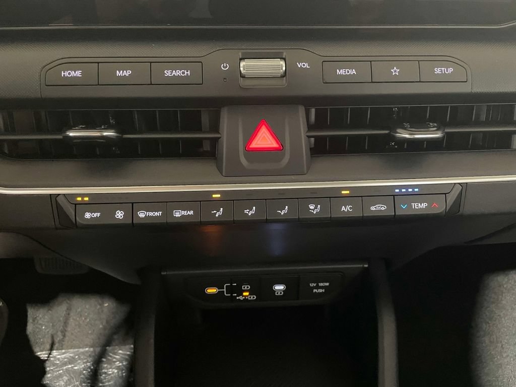 New 2026 Kia K4 FWD image 28