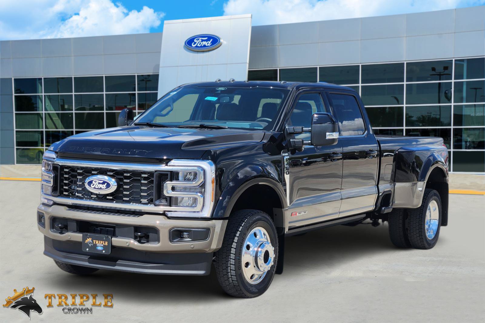 New 2027 Ford F450 King Ranch w/ FX4 Off-Road Package AWD/4WD image 2