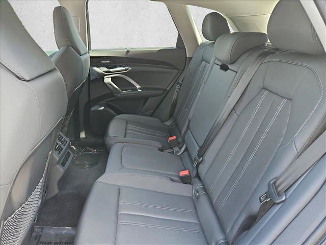 Certified 2025 Audi Q5 Premium AWD/4WD image 24