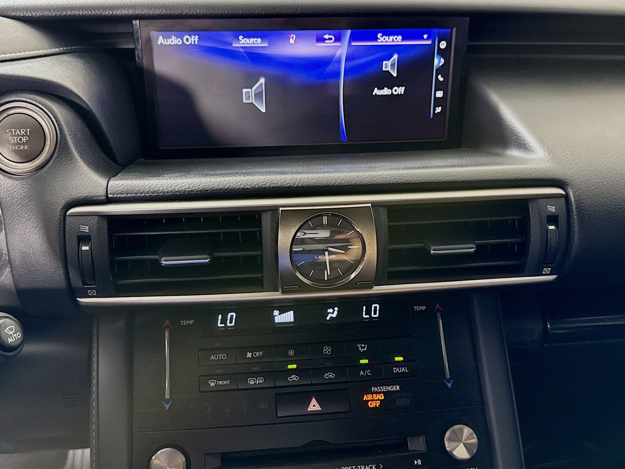 Used 2018 Lexus IS 300 w/ Comfort Package RWD image 18