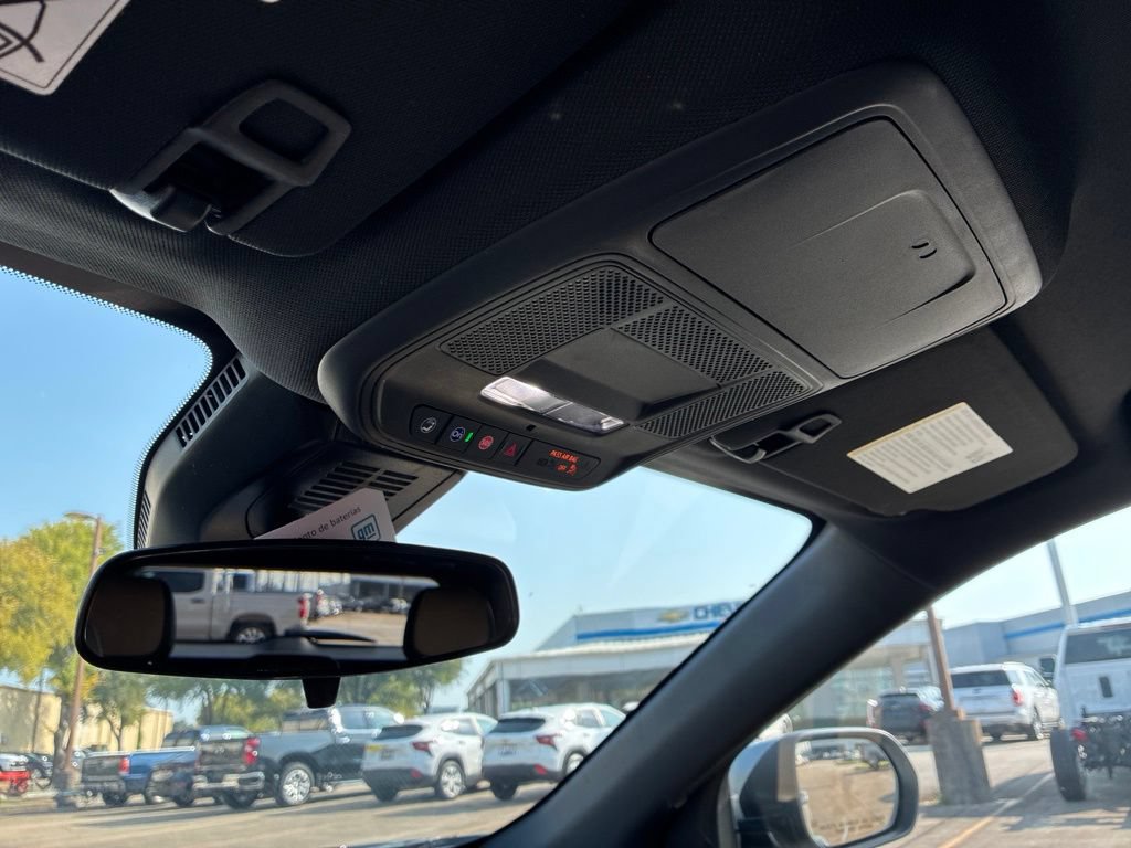 New 2027 Chevrolet Equinox ACTIV w/ Convenience Package III FWD image 31