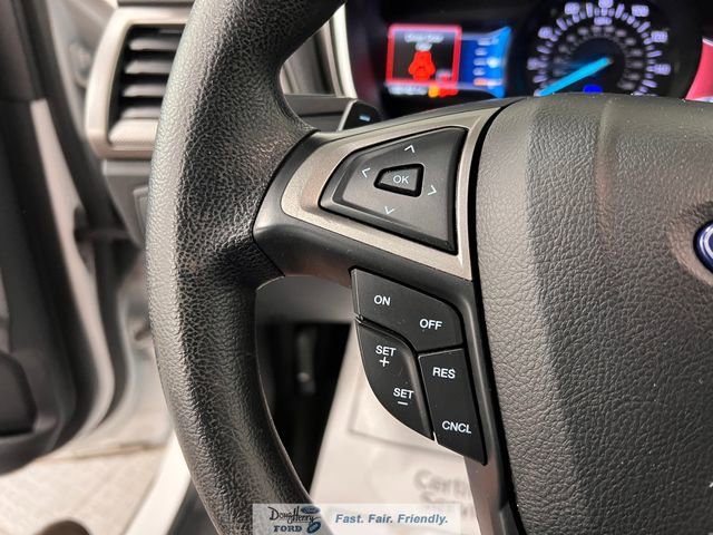 Used 2020 Ford Fusion SE image 43