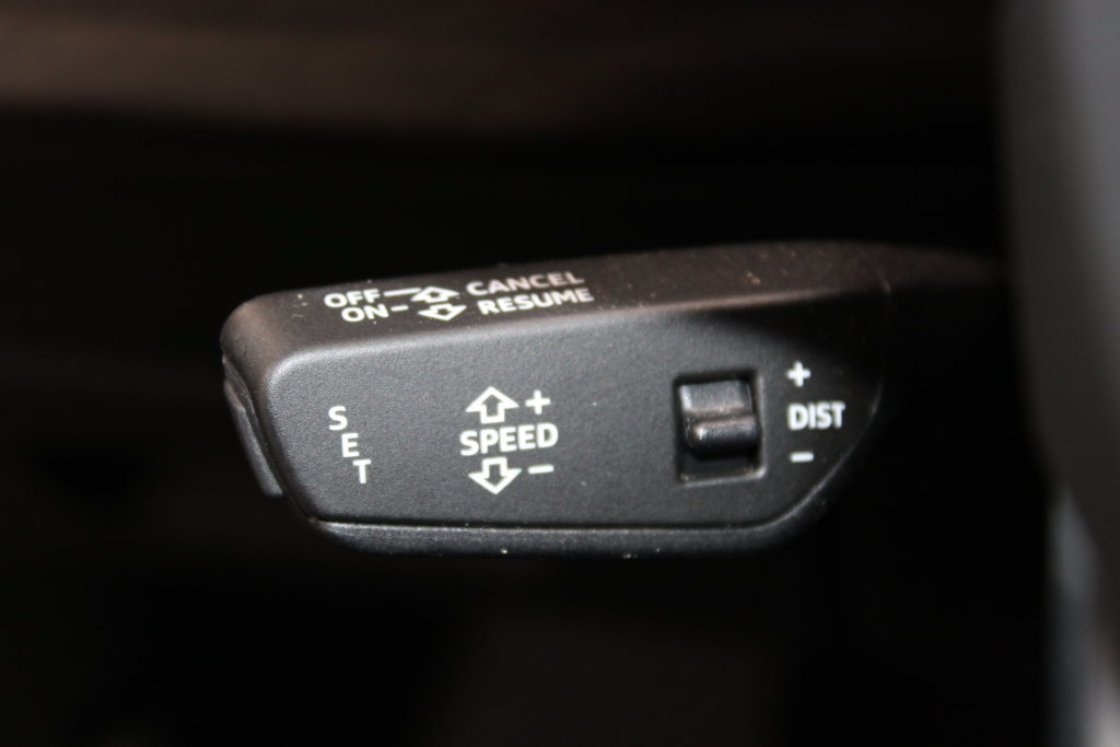 Used 2023 Audi Q8 Premium w/ Convenience Package AWD/4WD image 24