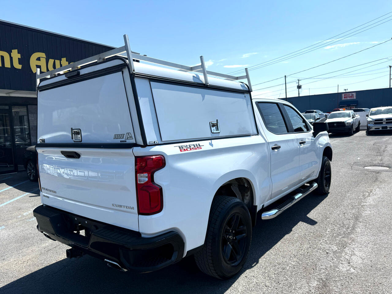 Used 2019 Chevrolet Silverado 1500 Custom Trail Boss image 9