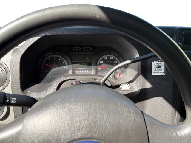 Used 2009 Ford E-350 and Econoline 350 Super Duty image 18