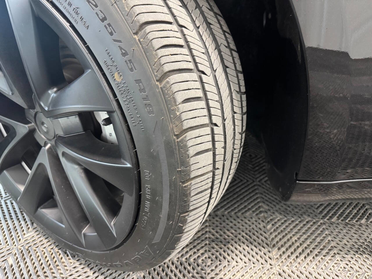 Used 2019 Tesla Model 3 Mid Range image 44