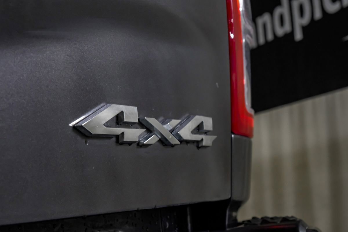 Used 2024 RAM 3500 Tradesman w/ Chrome Appearance Group image 45