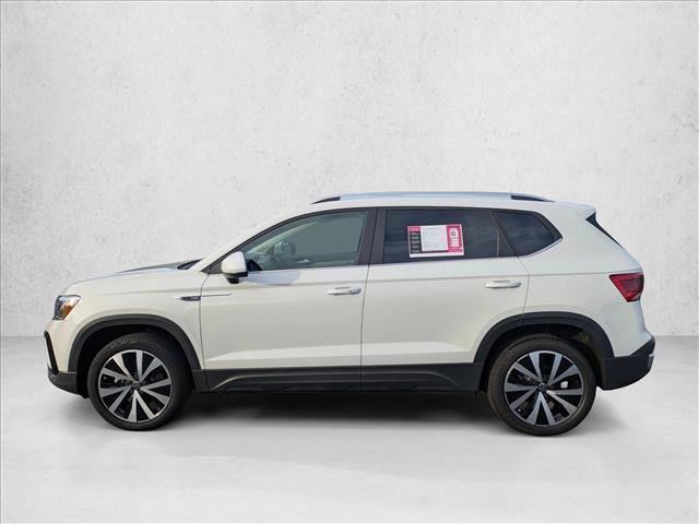 Used 2022 Volkswagen Taos SE image 9