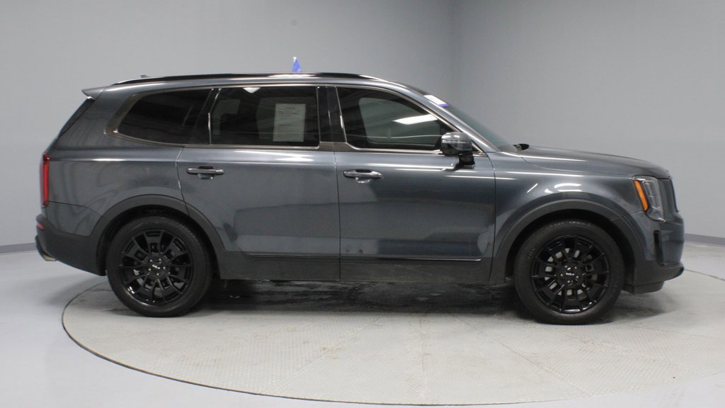 Used 2022 Kia Telluride SX w/ SX Prestige Package image 13
