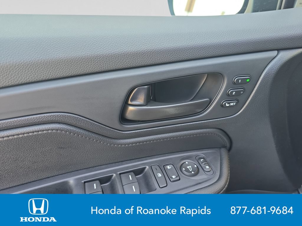 New 2026 Honda Odyssey EX-L image 11