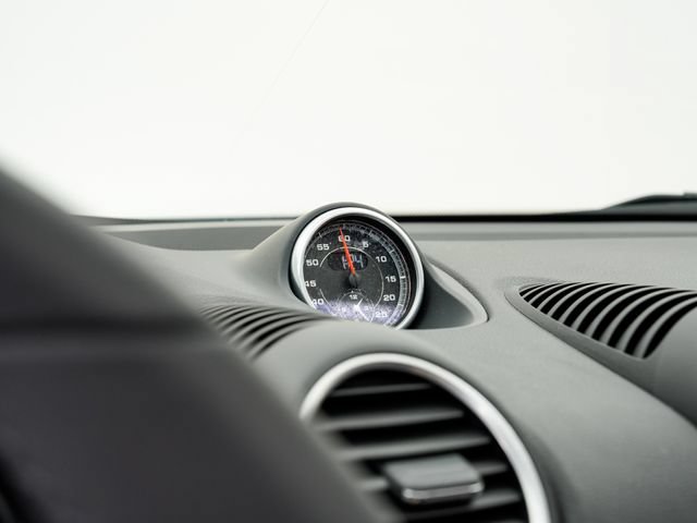 Certified 2024 Porsche 718 Boxster RWD image 18