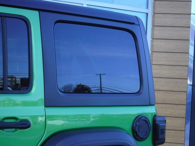 Used 2019 Jeep Wrangler Unlimited Sport image 4