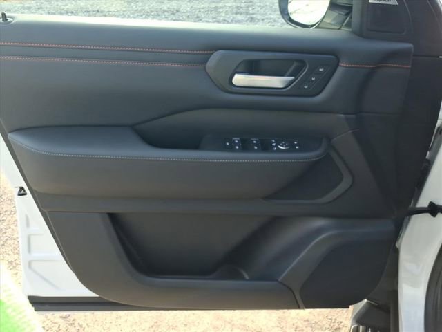 Certified 2025 Nissan Armada PRO-4X w/ Pro-4X Premium Package image 44