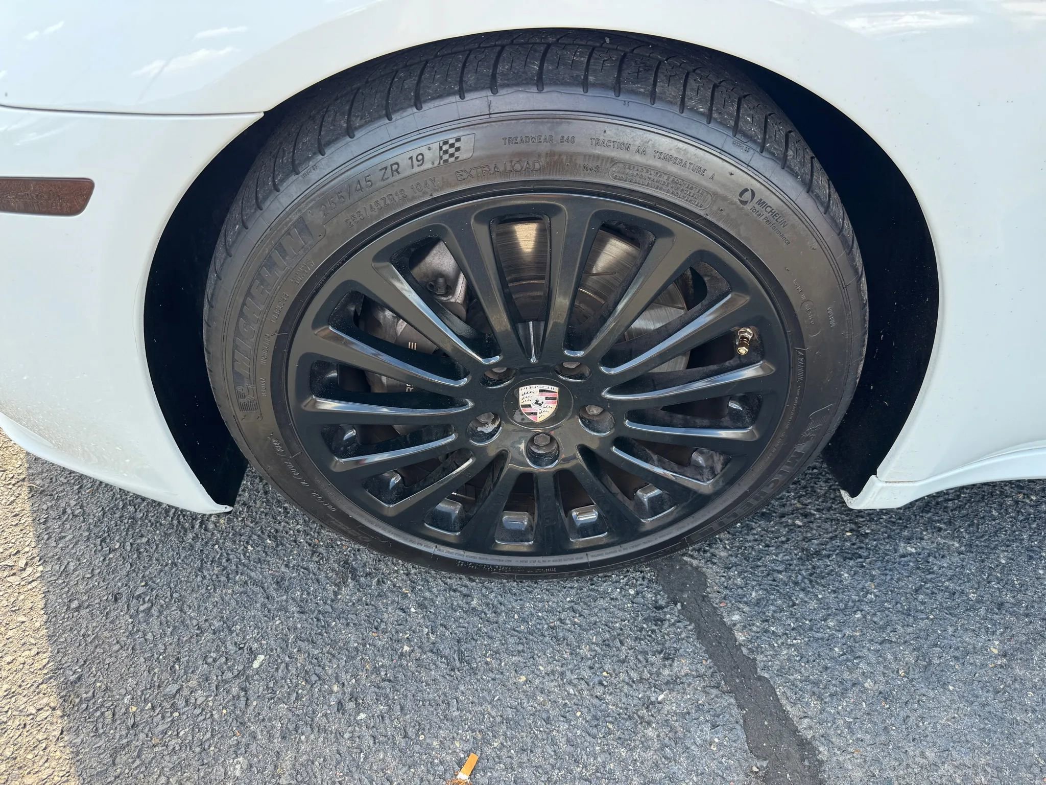 Used 2016 Porsche Panamera image 21