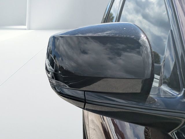 New 2025 Jeep Grand Cherokee Limited w/ Black Appearance Package image 10