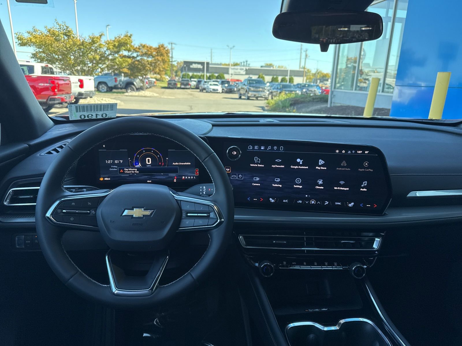 New 2026 Chevrolet Traverse LT w/ LPO, Floor Liner Package FWD image 2