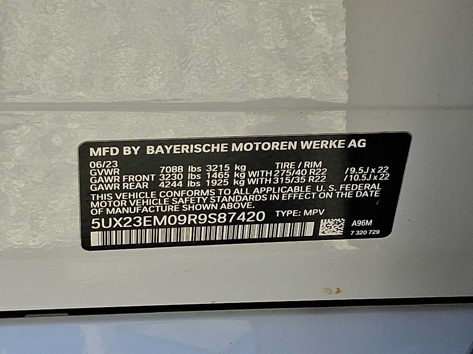 Used 2024 BMW X7 xDrive40i w/ M Sport Package AWD/4WD image 30