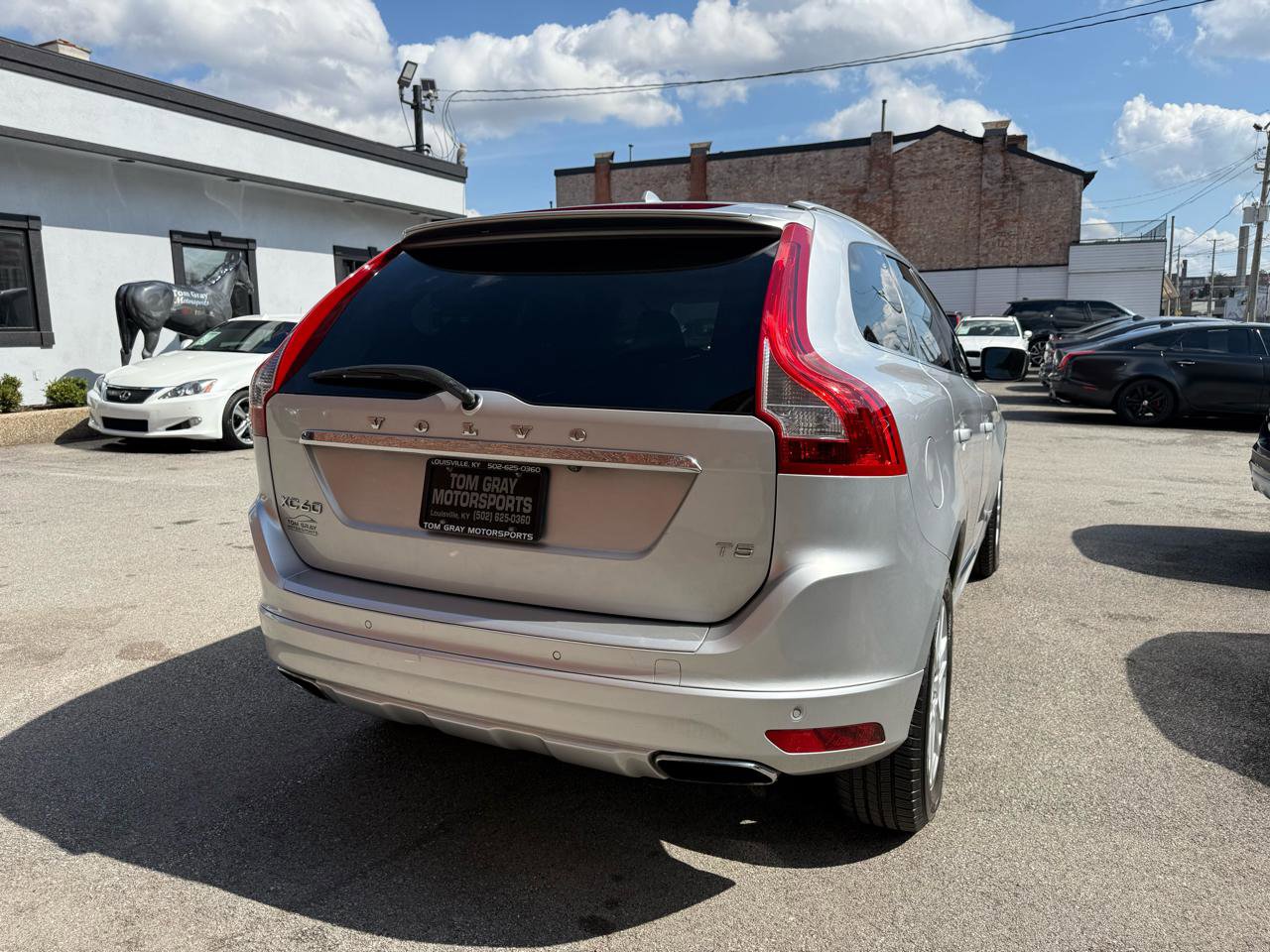 Used 2015 Volvo XC60 T5 Premier image 3