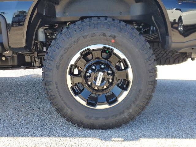 New 2026 Ford F250 Platinum w/ Tremor Off-Road Package image 7