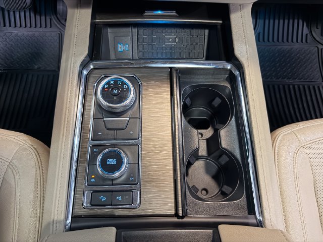 Used 2024 Ford Expedition Max Limited AWD/4WD image 24