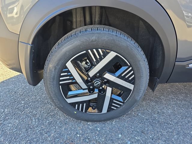 New 2026 Nissan Kicks SV w/ SV Premium Package FWD image 10