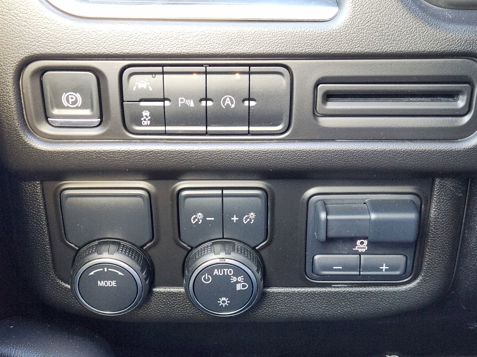 Used 2024 Chevrolet Tahoe LS w/ Driver Alert Package image 25