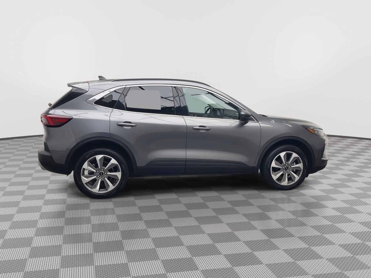 Used 2024 Ford Escape Platinum image 40