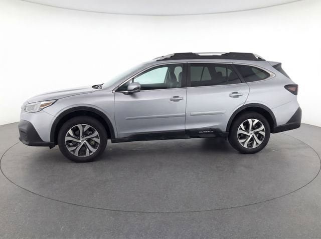 Certified 2022 Subaru Outback Limited AWD/4WD image 4