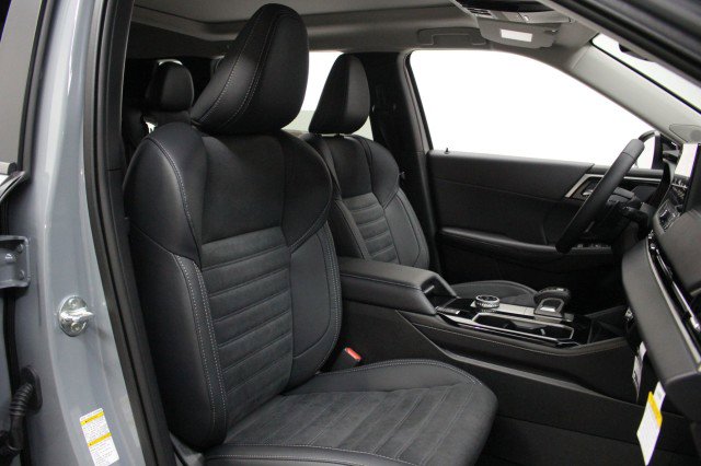 New 2026 Mitsubishi Outlander Trail Edition image 19