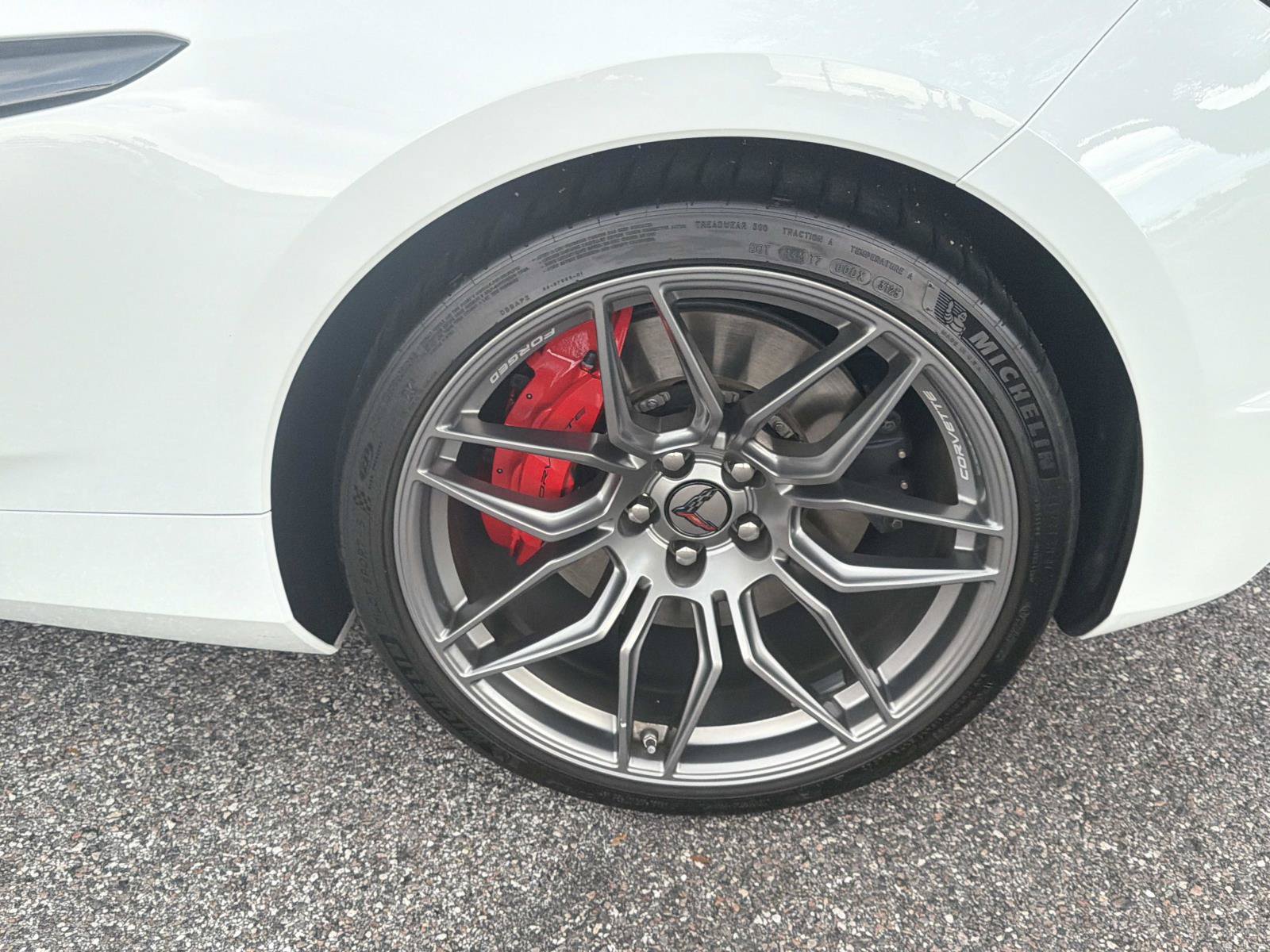 Used 2026 Chevrolet Corvette Z06 RWD image 10