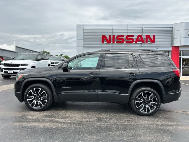Used 2019 GMC Acadia SLT w/ Black Edition FWD image 2