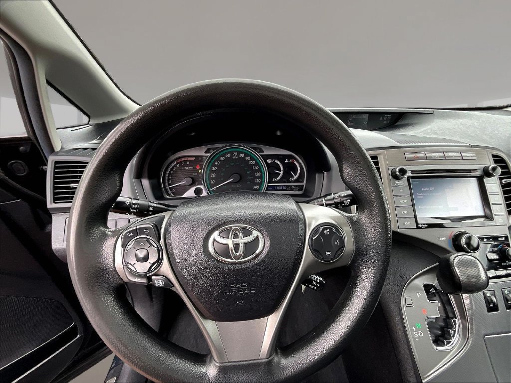 Used 2015 Toyota Venza XLE AWD/4WD image 8