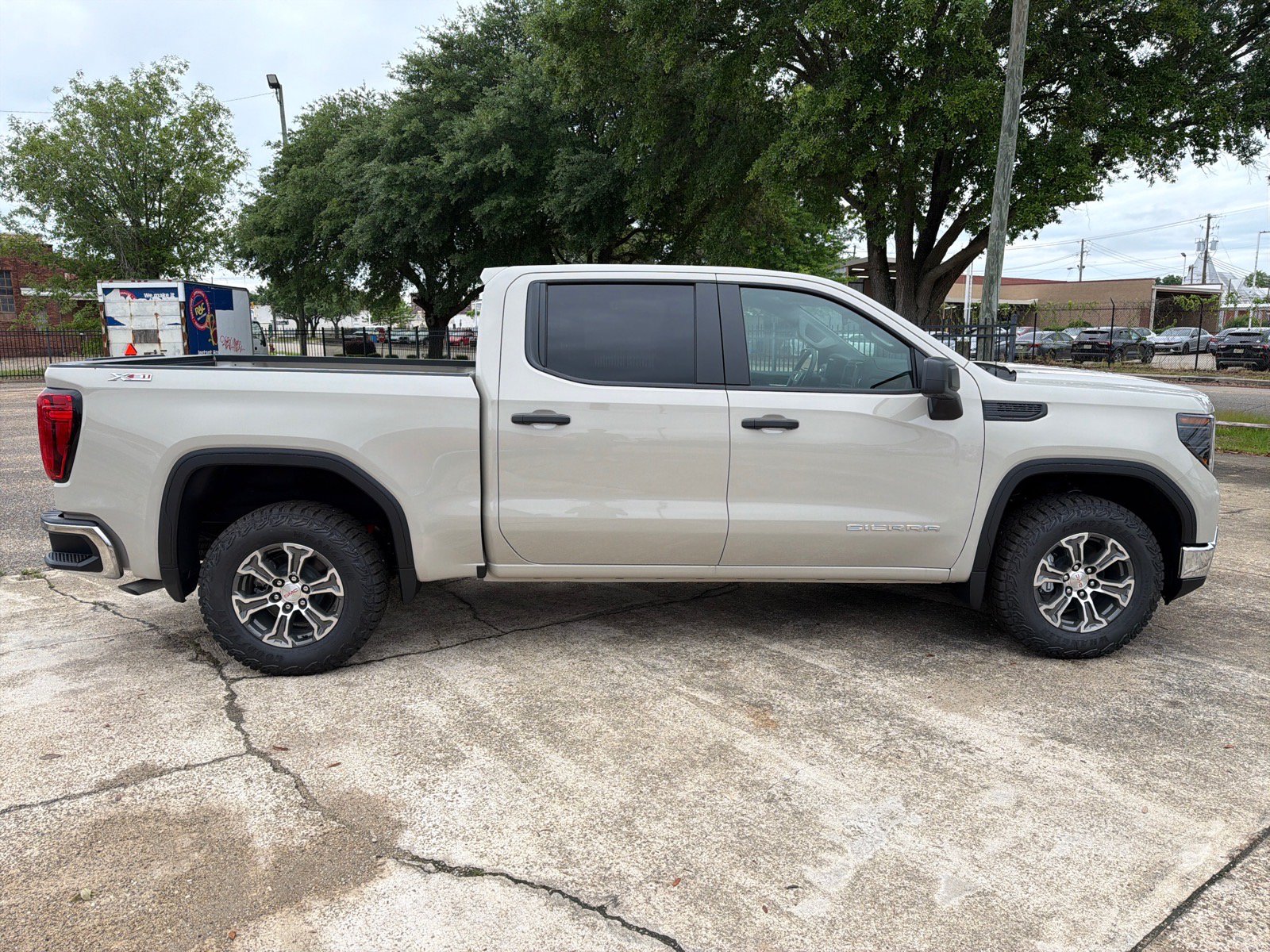 New 2026 GMC Sierra 1500 Pro w/ Pro Value Package AWD/4WD image 6