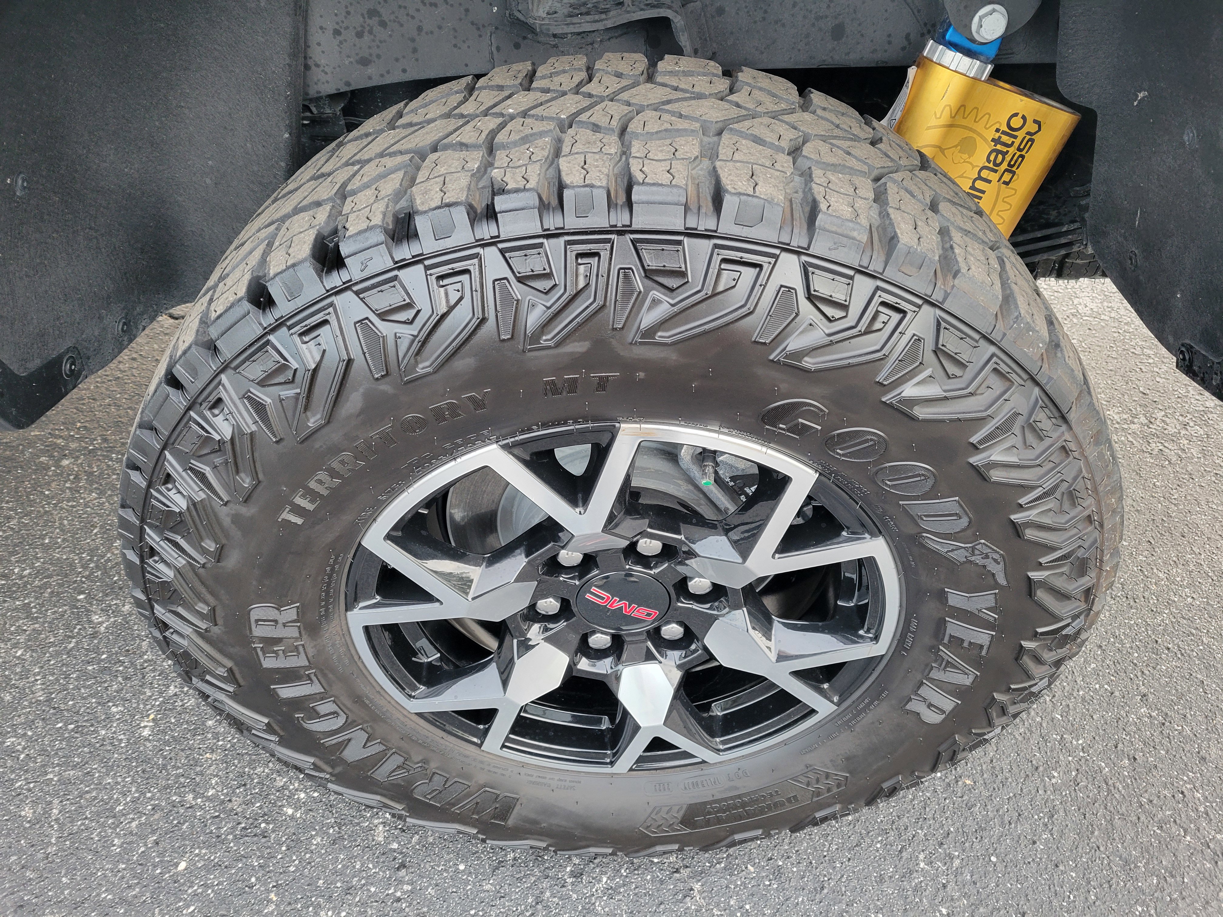 Certified 2024 GMC Canyon AT4X image 43