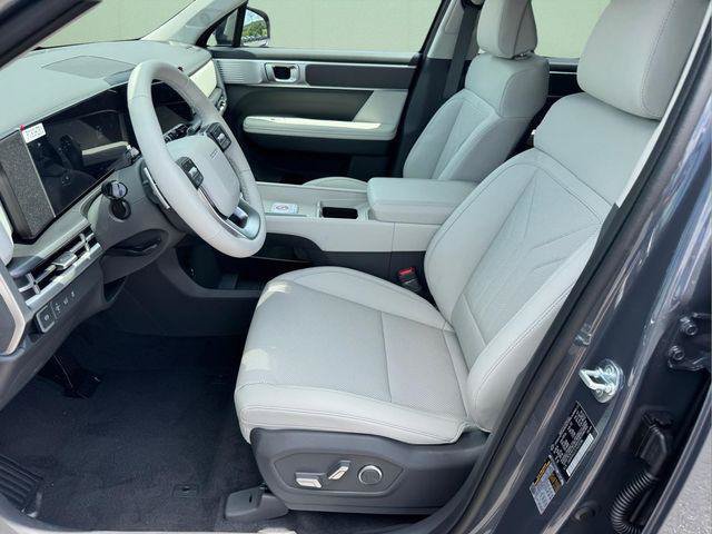 New 2026 Hyundai Santa Fe SEL FWD image 6