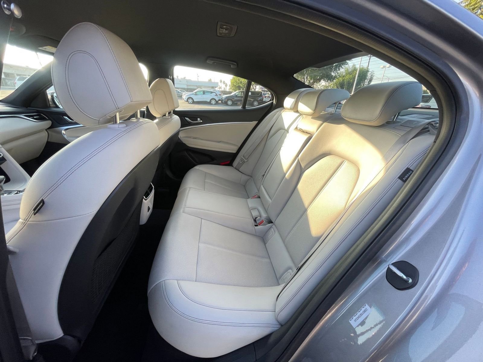 Used 2025 Genesis G70 2.5T image 27