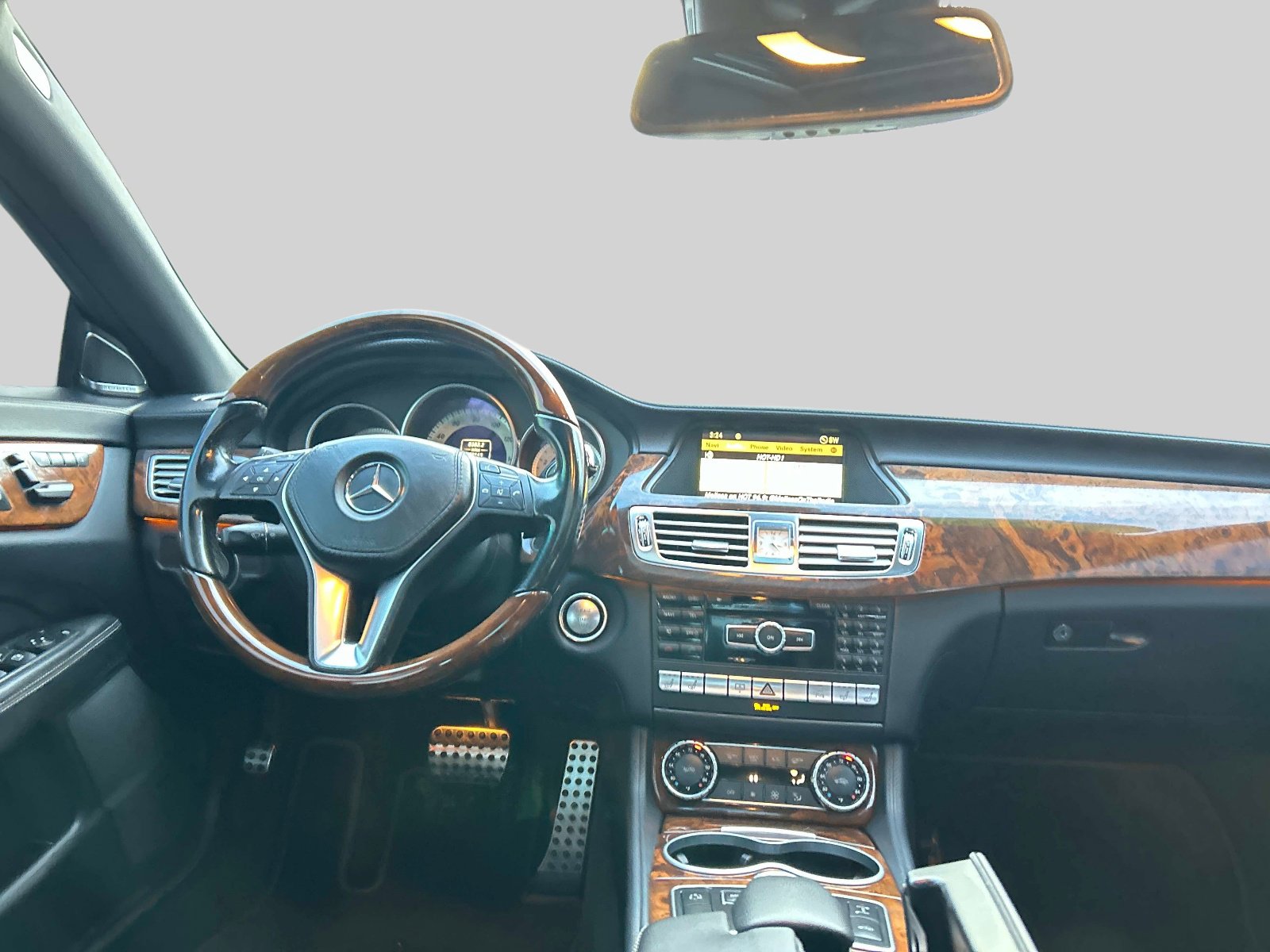 Used 2012 Mercedes-Benz CLS 550 4MATIC image 16