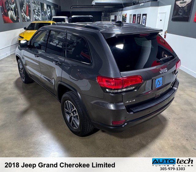 Used 2018 Jeep Grand Cherokee Limited image 3