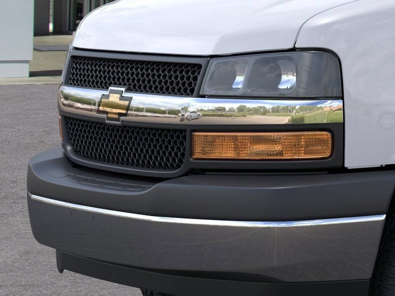 New 2026 Chevrolet Express 3500 w/ Power Convenience Package RWD image 13
