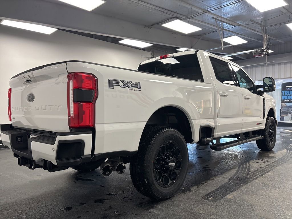 New 2026 Ford F250 Lariat w/ Black Appearance Package AWD/4WD image 13
