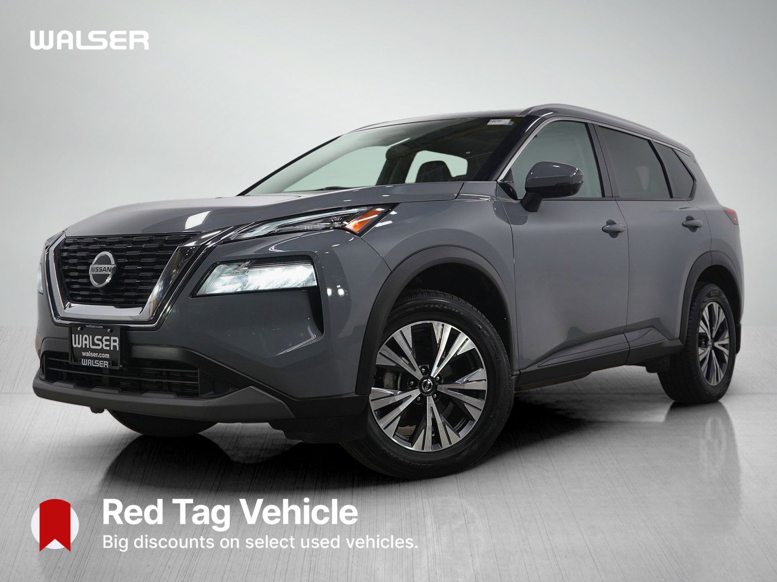 Used 2021 Nissan Rogue SV image 1