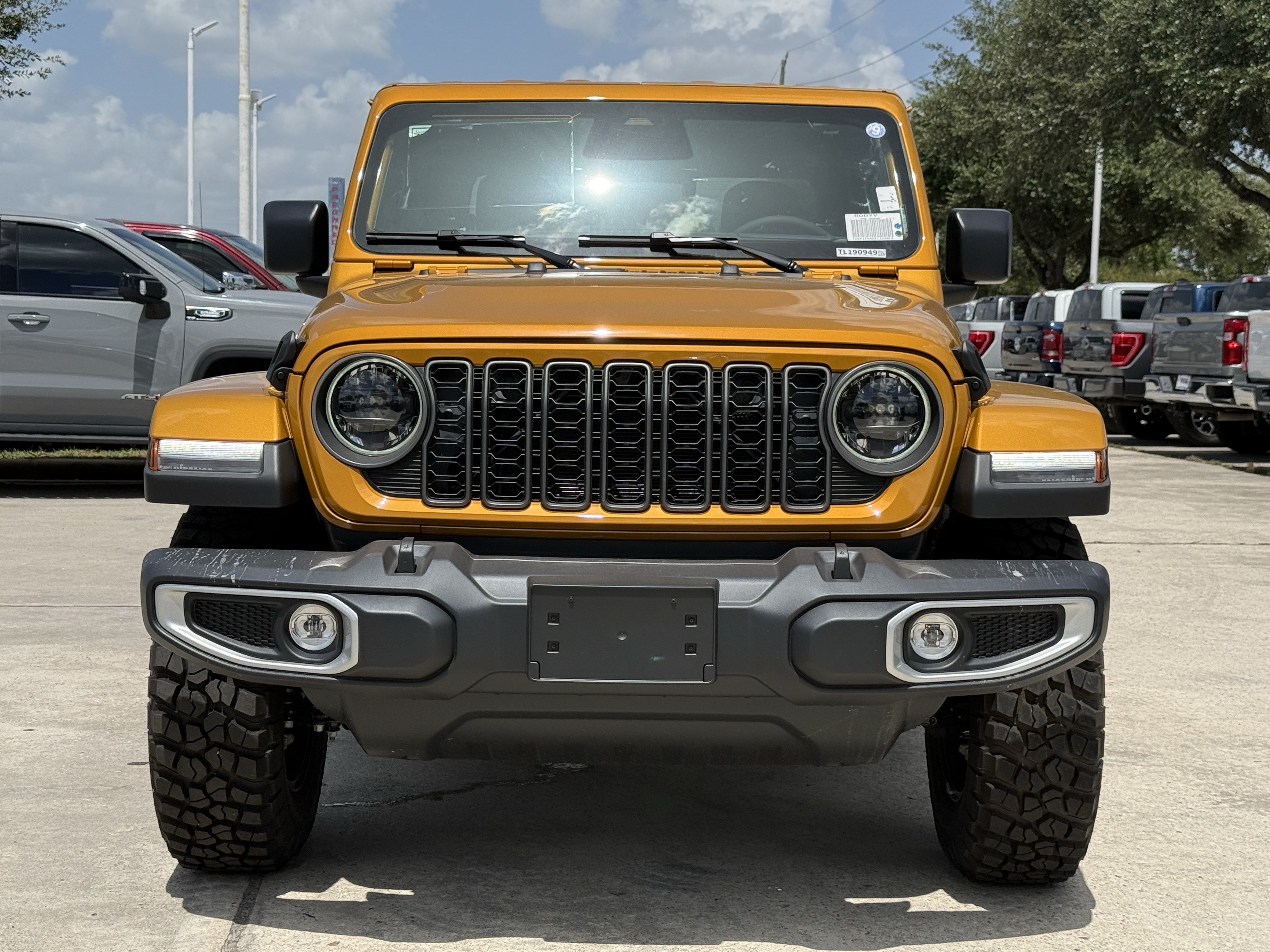 New 2026 Jeep Gladiator Mojave AWD/4WD image 7