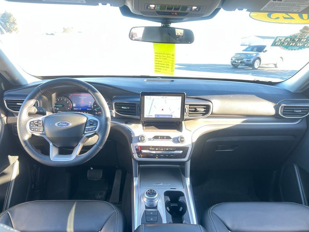 Certified 2023 Ford Explorer XLT w/ Equipment Group 202A image 21