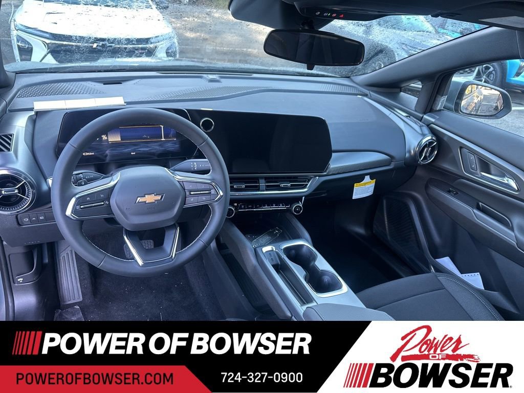 New 2026 Chevrolet Equinox EV LT w/ Comfort Package image 6