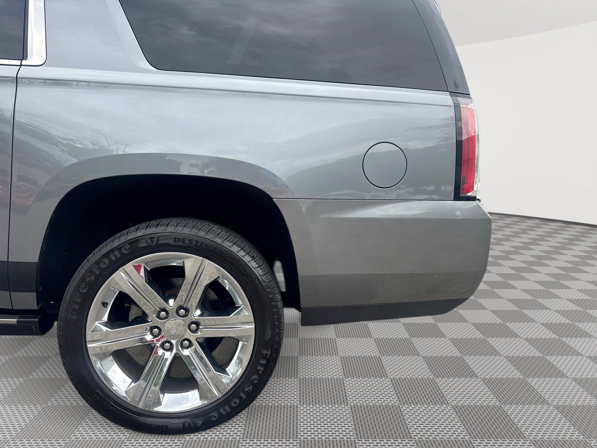 Used 2019 GMC Yukon XL Denali w/ Open Road Package RWD image 29