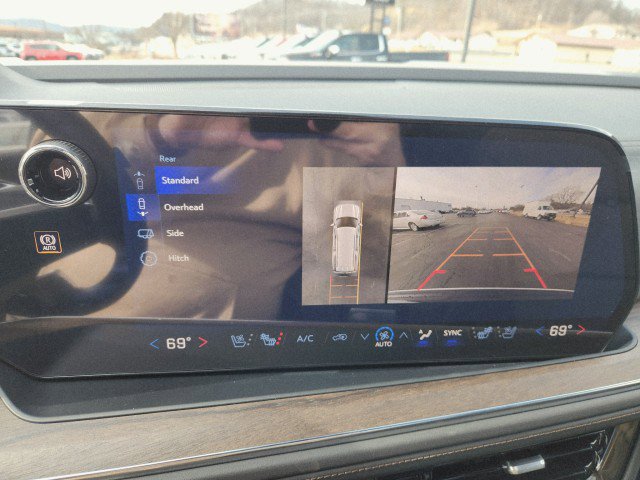 New 2026 Chevrolet Suburban High Country image 47