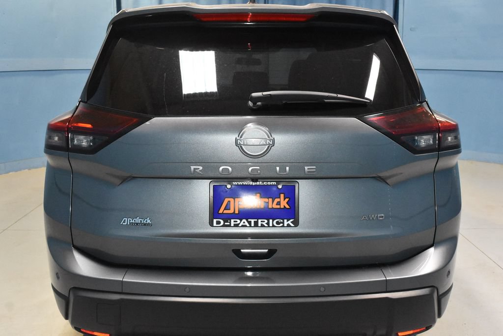 Used 2026 Nissan Rogue S AWD/4WD image 25