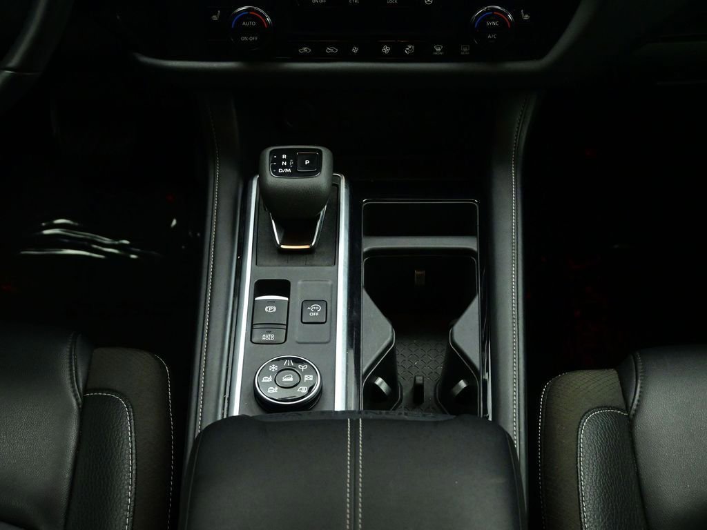 Used 2024 Nissan Pathfinder SL image 36