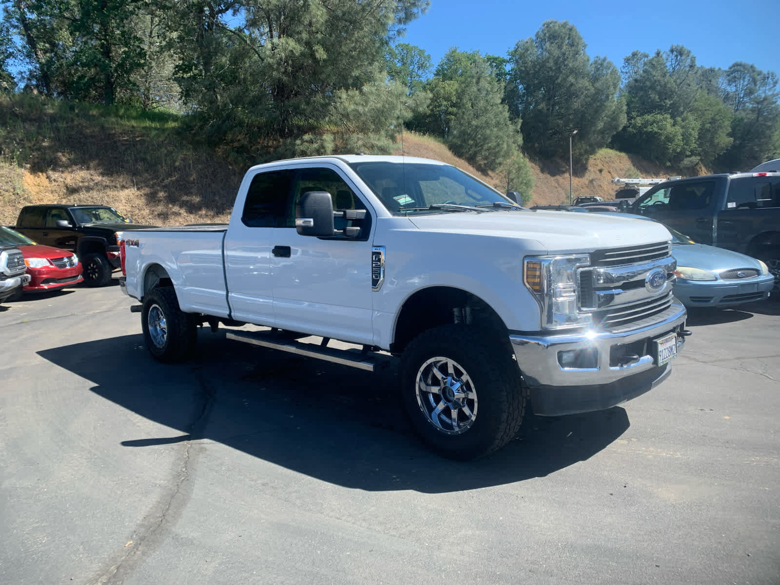 Used 2018 Ford F250 XLT w/ XLT Value Package AWD/4WD image 3