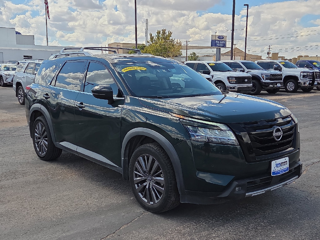 Used 2022 Nissan Pathfinder SL w/ SL Premium Package FWD image 7